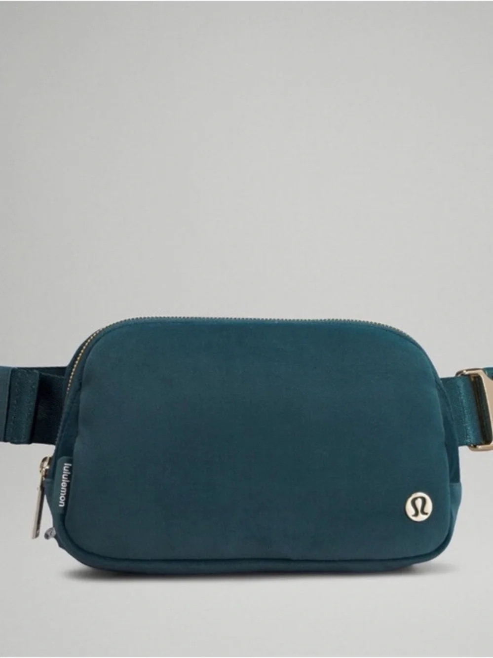 NWT lululemon Everywhere Belt Bag Velour Green Jasper/ Gold